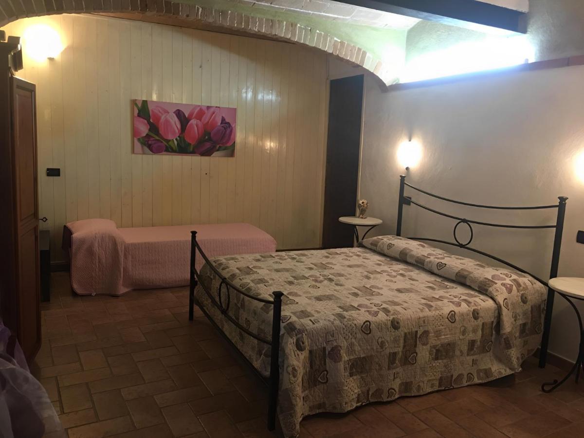 Agriturismo Casale Giulia Volterra Eksteriør billede