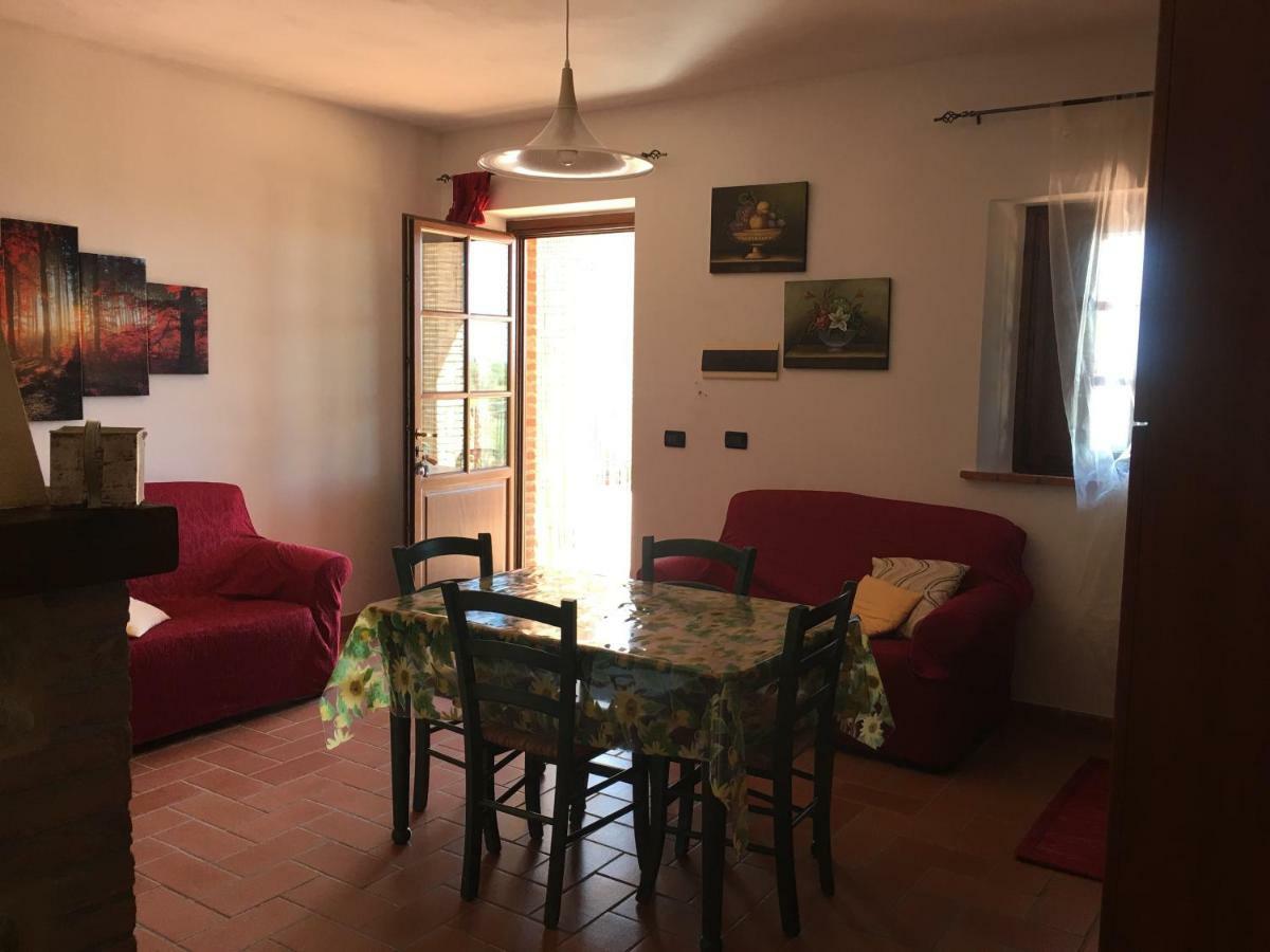 Agriturismo Casale Giulia Volterra Eksteriør billede